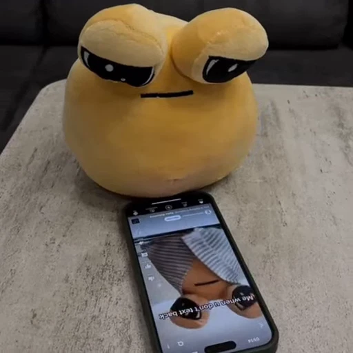 😐 Стикер «Pou Plush» для Telegram