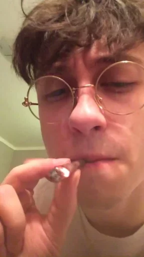 😏 Стикер «RAP» для Telegram