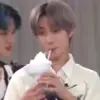 🤤 Эмодзи «random kpop» для Telegram