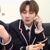 🤭 Эмодзи «random kpop» для Telegram
