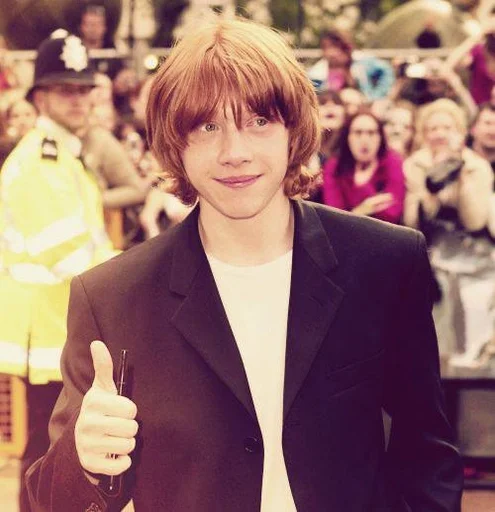 🤍 Стикер «Ron Weasley» для Telegram