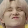 🤭 Эмодзи «Bts» для Telegram