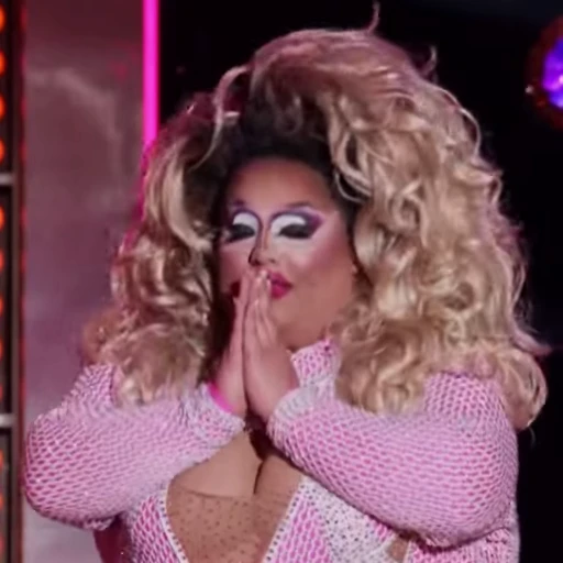 🙏 Стикер «RPDR S15 E8» для Telegram