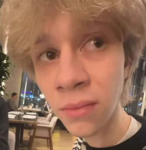 ☠ Стикер «дилблин?..» для Telegram