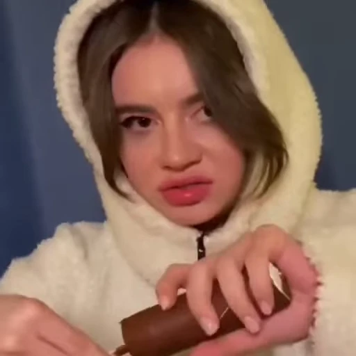 😡 Стикер «Sabina» для Telegram