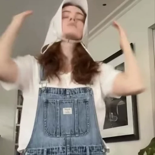 🤩 Стикер «Sadie Sink» для Telegram