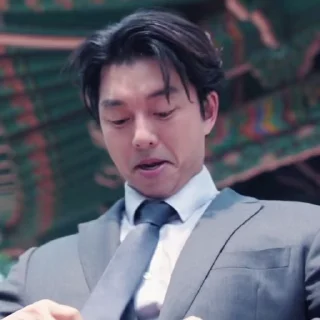 🤵‍♂️ Стикер «Salesman» для Telegram