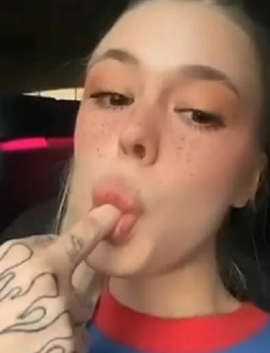 🖕 Стикер «Инстасамка» для Telegram