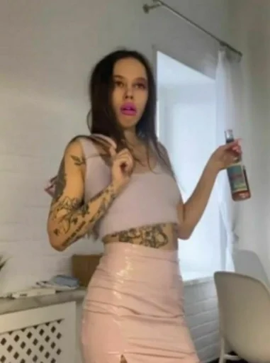 🍷 Стикер «Инстасамка» для Telegram