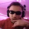 🤙 Эмодзи «✌ серёга пират - блогер» для Telegram