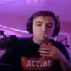 🚬 Эмодзи «✌ серёга пират - блогер» для Telegram