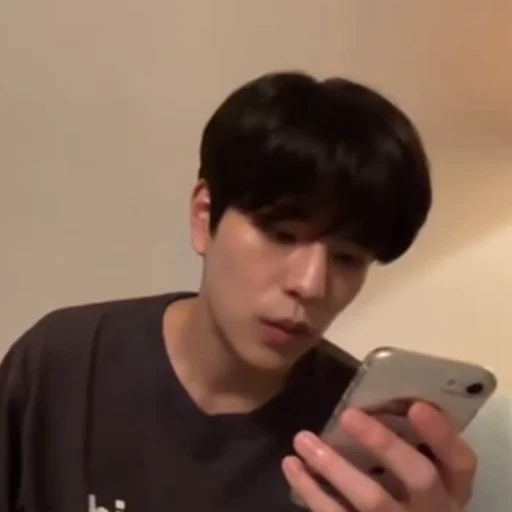 🦦 Стикер «-🦦 ; #seungmin / . .» для Telegram