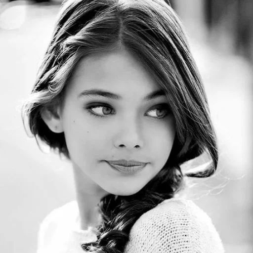 😢 Стикер «Sexy and Charm Faces» для Telegram