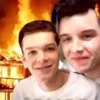 🥰 Эмодзи «Shameless» для Telegram