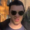 😎 Эмодзи «Shameless» для Telegram