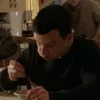 🫢 Эмодзи «Shameless» для Telegram