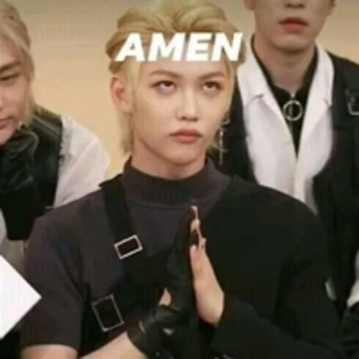🙏 Стикер «3퍼머이끄 / stray kids» для Telegram
