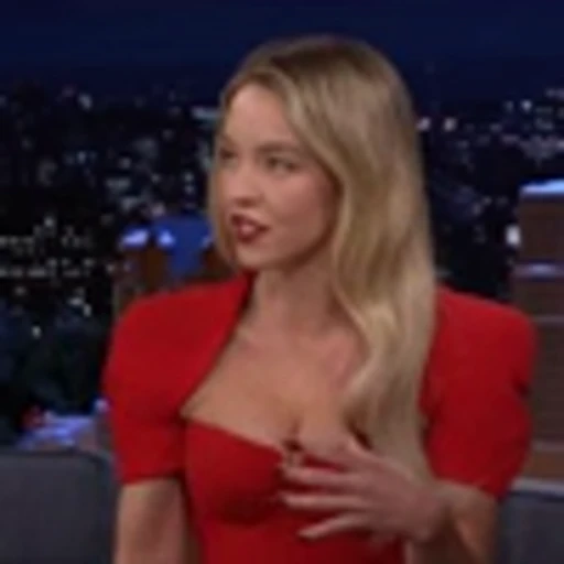 🤩 Эмодзи «Sydney Sweeney» для Telegram
