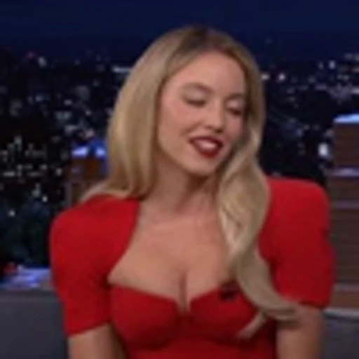 🤩 Эмодзи «Sydney Sweeney» для Telegram