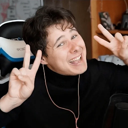 ✌️ Стикер «Хаосим» для Telegram
