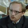 😐 Эмодзи «Служебный роман» для Telegram
