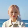 🤩 Эмодзи «Yuqi Song» для Telegram