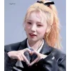 🤩 Эмодзи «Yuqi Song» для Telegram