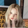 🤩 Эмодзи «Yuqi Song» для Telegram