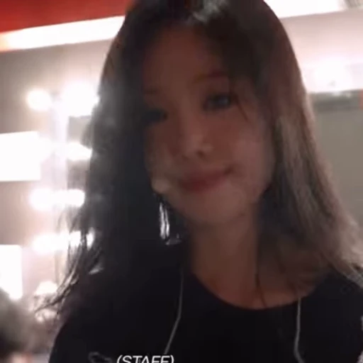 🩹 Стикер «soojin» для Telegram