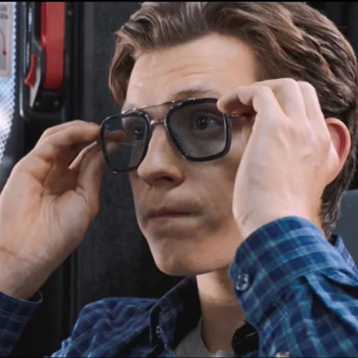 🕷 Стикер «Spider Man Far from Home» для Telegram