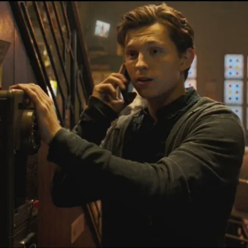 🕷 Стикер «Spider Man Far from Home» для Telegram