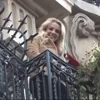 😘 Эмодзи «Queen Britney Spears» для Telegram