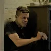 😭 Эмодзи «Mr Robot» для Telegram