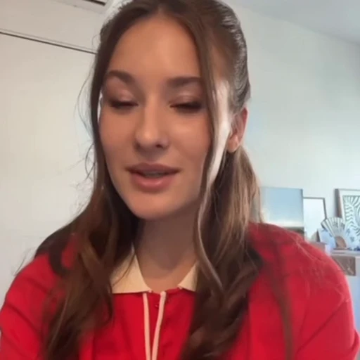 🤩 Стикер «Софья Акатьева» для Telegram