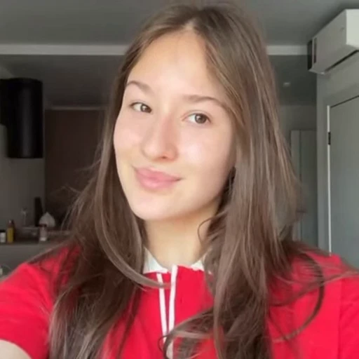 🤩 Стикер «Софья Акатьева» для Telegram