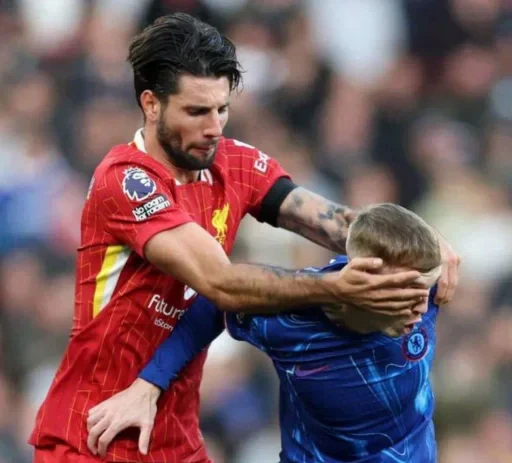 🤩 Стикер «Liverpool one love» для Telegram