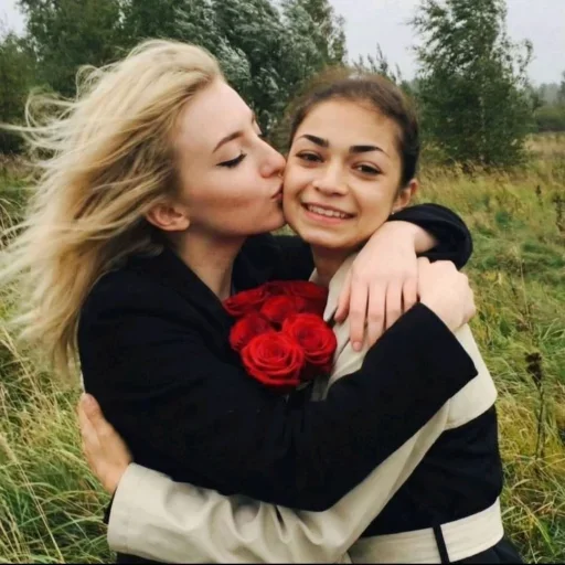 🤩 Стикер «Петросян и Гленн» для Telegram
