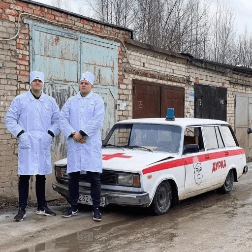 🤩 Стикер «Больше стикеров» для Telegram