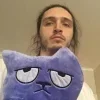 😐 Эмодзи «Юра Каплан / Валентин Стрыкало» для Telegram