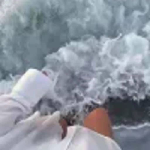 🌊 Эмодзи «summer» для Telegram