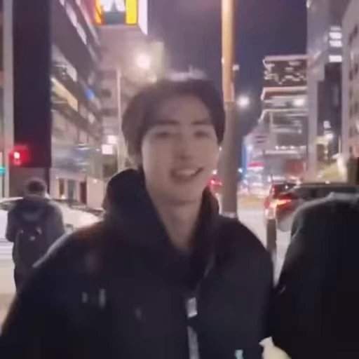 Стикерпак Sunghoon для Telegram — скачать