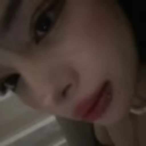 🧛‍♀️ Эмодзи «Girls vibe» для Telegram