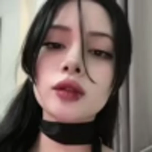 🧛‍♀️ Эмодзи «Girls vibe» для Telegram