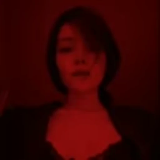 🧛‍♀️ Эмодзи «Girls vibe» для Telegram