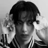 🤩 Эмодзи «Taehyung ー» для Telegram