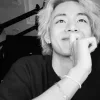 🤩 Эмодзи «Taehyung ー» для Telegram