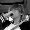 🤩 Эмодзи «Taehyung ー» для Telegram