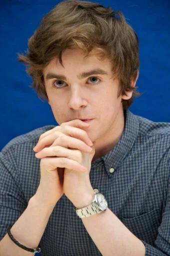 🤔 Стикер «The good doctor» для Telegram