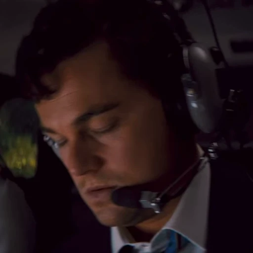 😴 Стикер «The Wolf of Wall Street» для Telegram