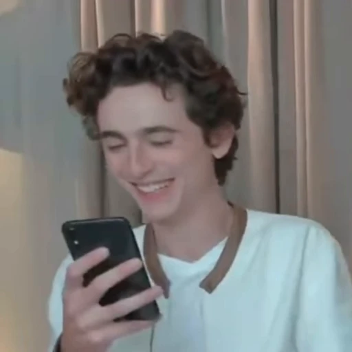 🌟 Стикер «Timothee Chalamet» для Telegram